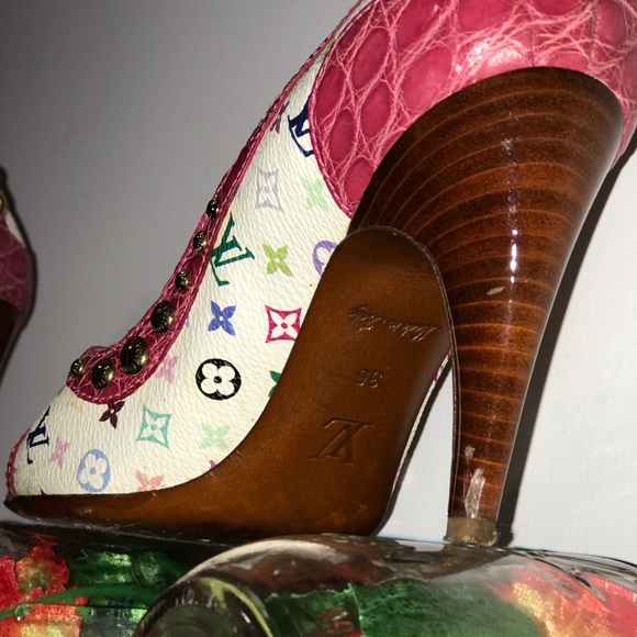 Louis Vuitton Heels - Picture 7 of 8